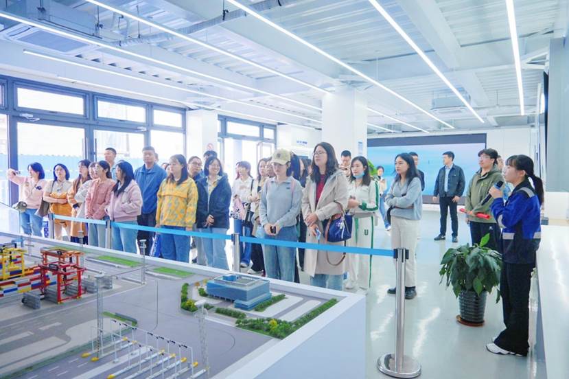 25ca4f789155d95a4308b7e3f088a6e